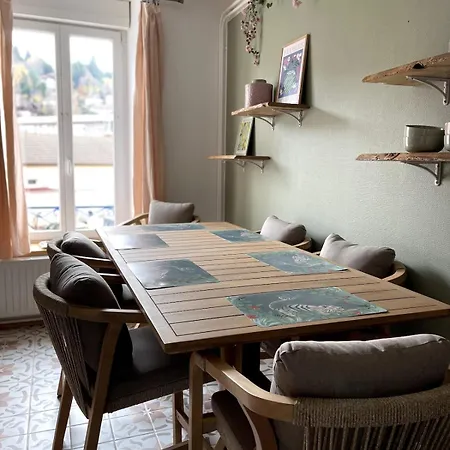 Plein Centre Apartment *